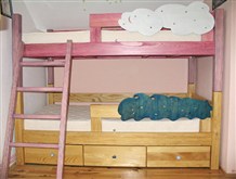 16. Dječji krevet na kat